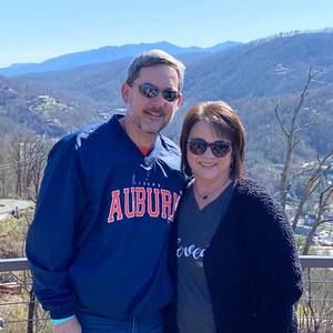 Meet your Posher, Lori